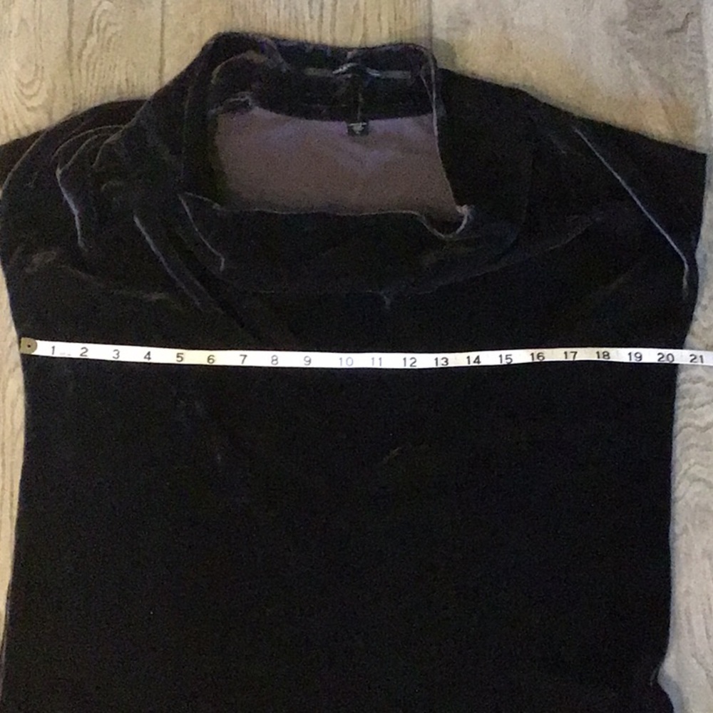 Isda&Co ladies Short sleeve top EUC SZl - Picture 2 of 8